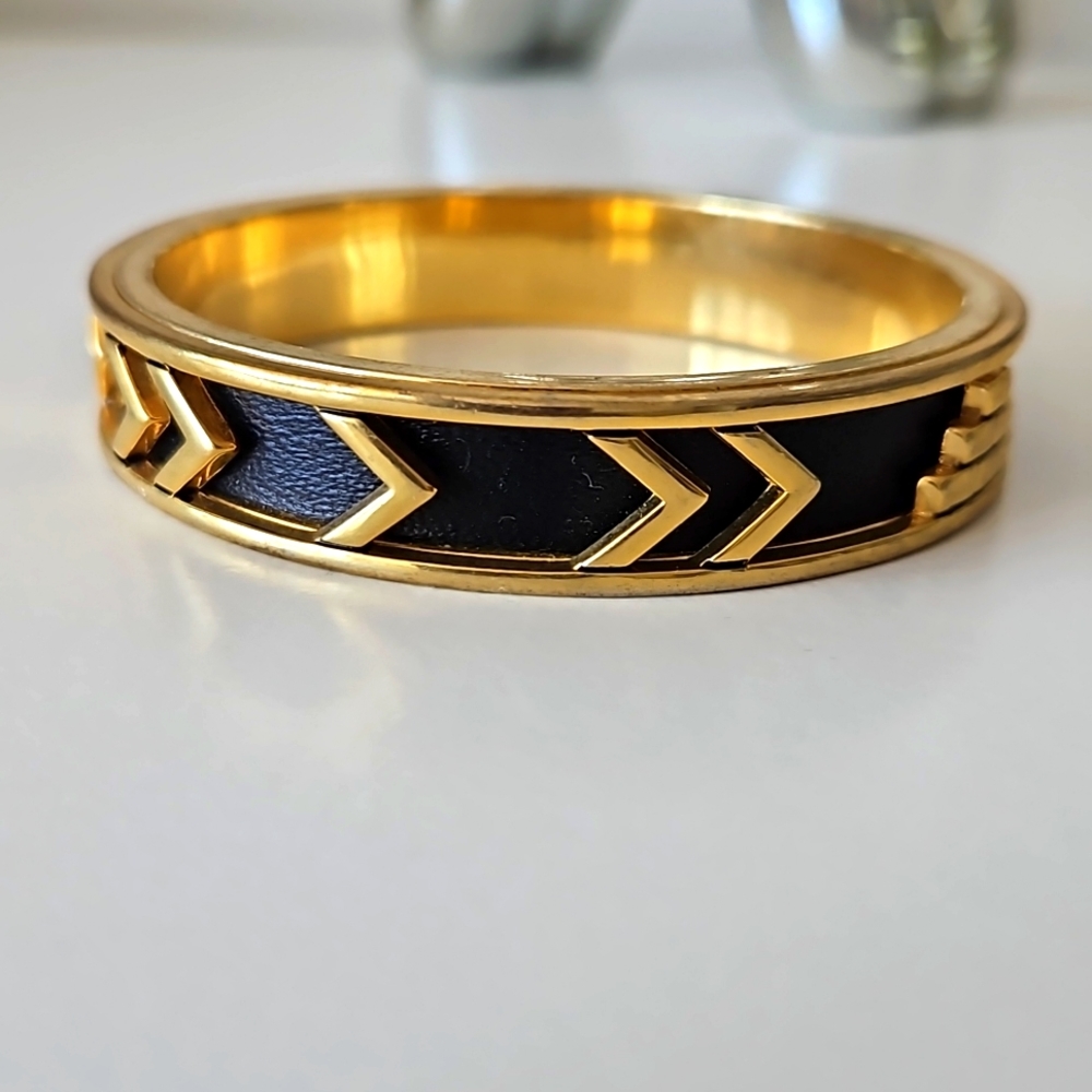 House of Harlow 1960 Gold-tone Aztec Chevron Black Pyramid Leather Bracelet